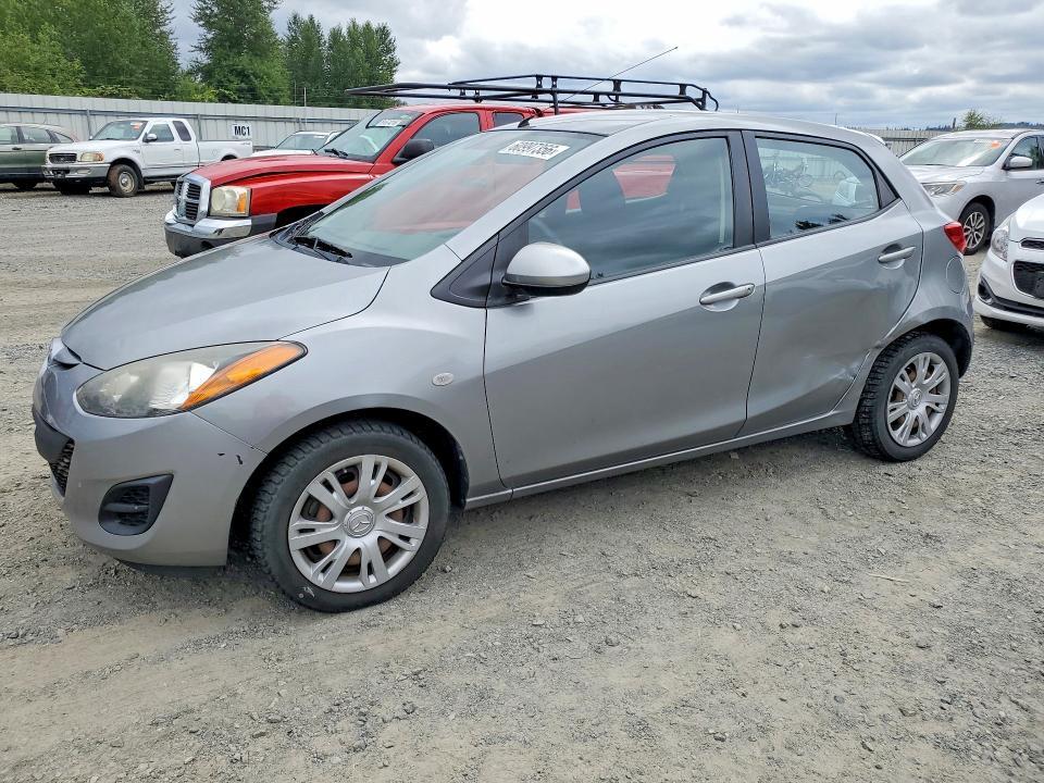 JM1DE1KZ7D0167904 2013 MAZDA MAZDA2 photo no. 1