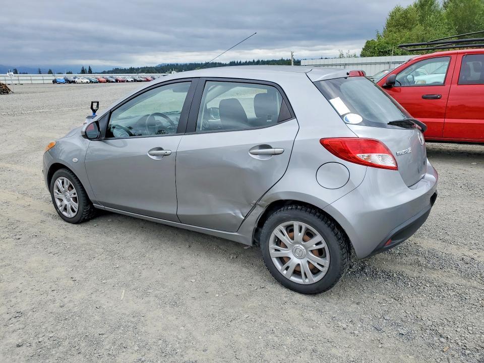 JM1DE1KZ7D0167904 2013 MAZDA MAZDA2 photo no. 2