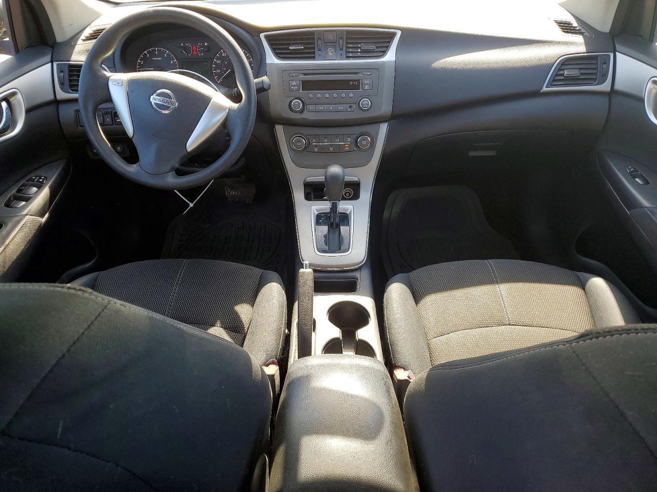 2014 NISSAN SENTRA S — Фото 8 из 12