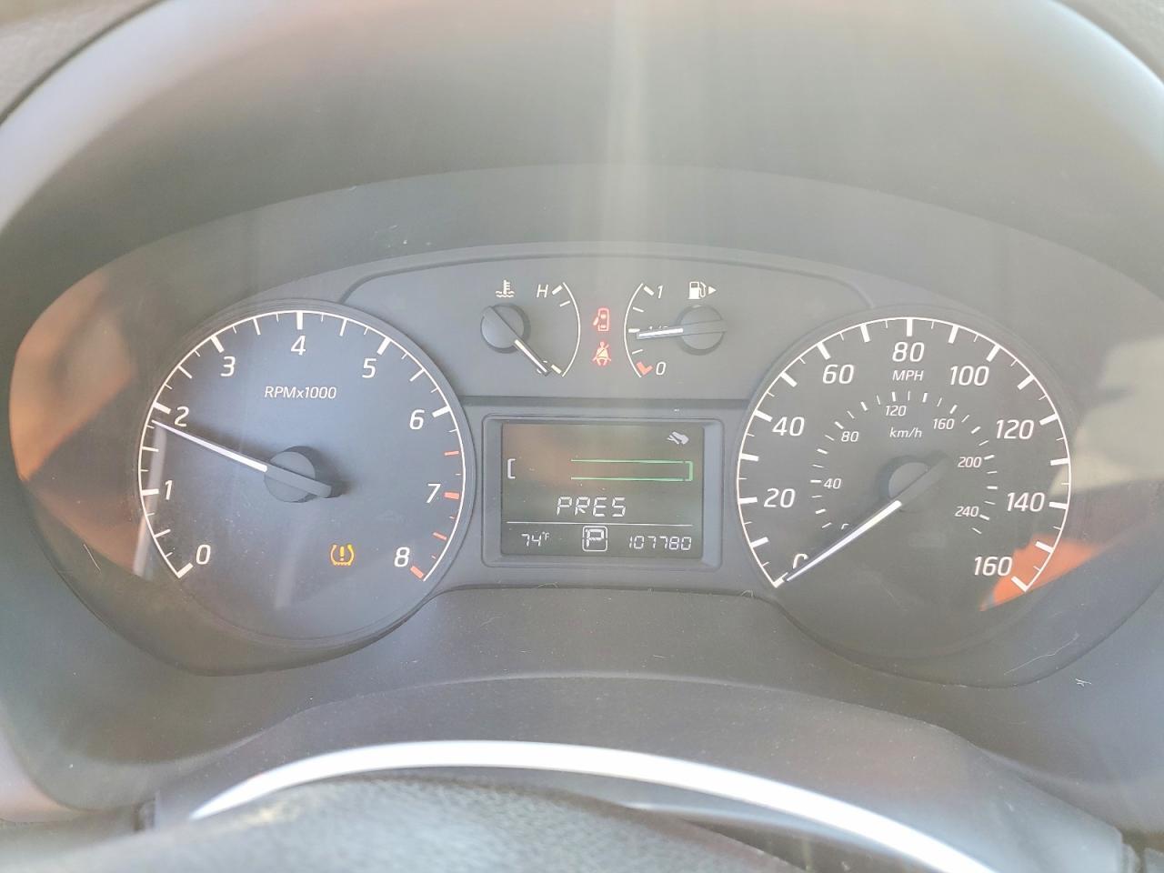 2014 NISSAN SENTRA S — Фото 9 из 12