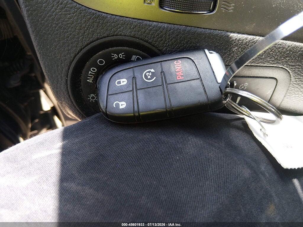 3C4PDDEG0JT319869 2018 DODGE JOURNEY photo no. 11