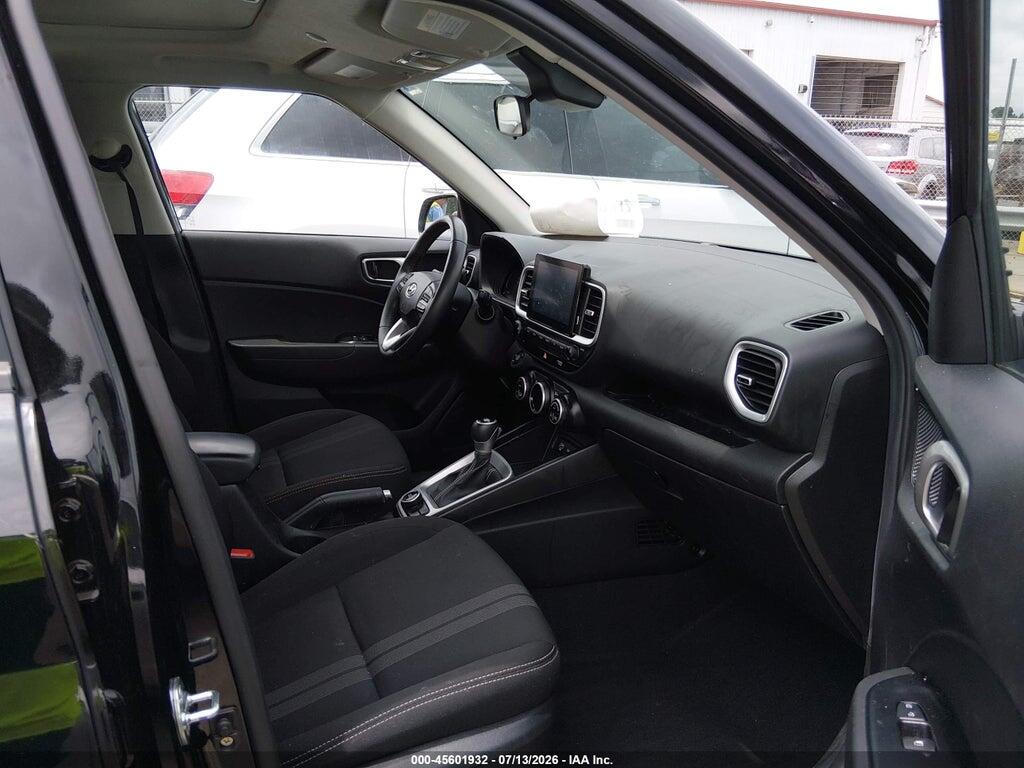 KMHRC8A39RU324815 2024 HYUNDAI VENUE photo no. 5