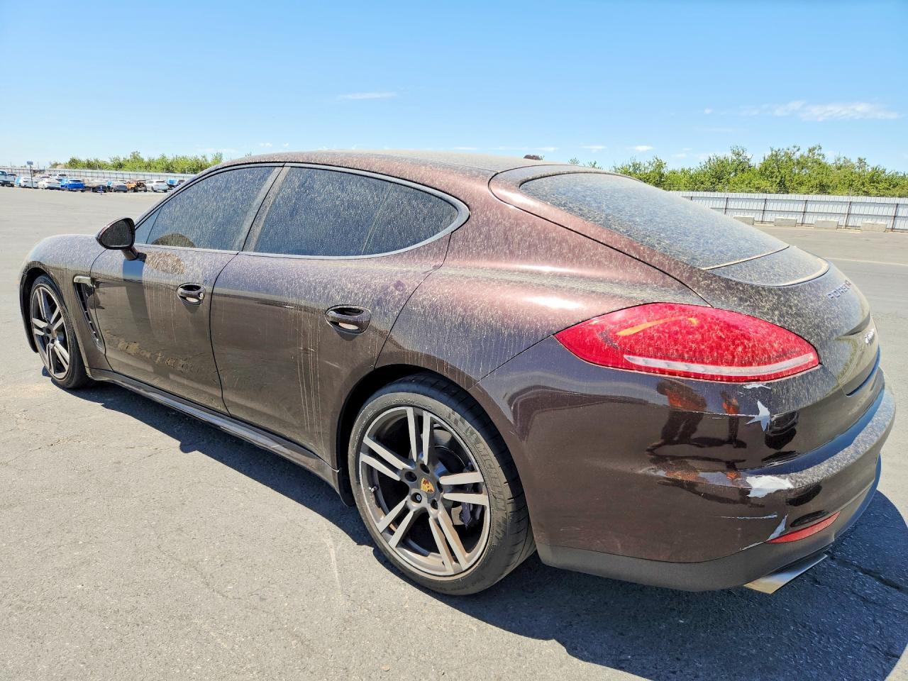 2014 PORSCHE PANAMERA 2 — Фото 2 из 12