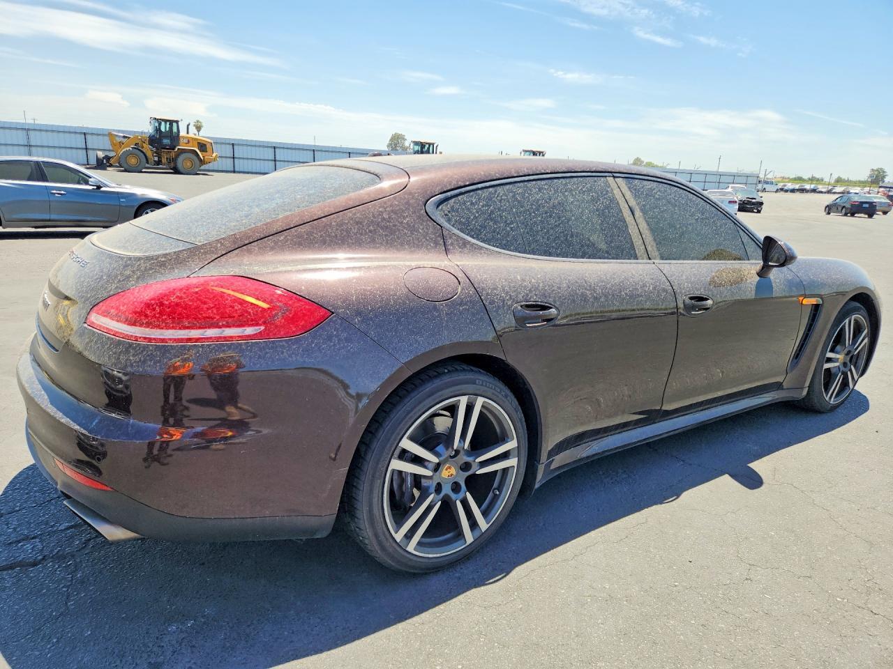 2014 PORSCHE PANAMERA 2 — Фото 3 из 12
