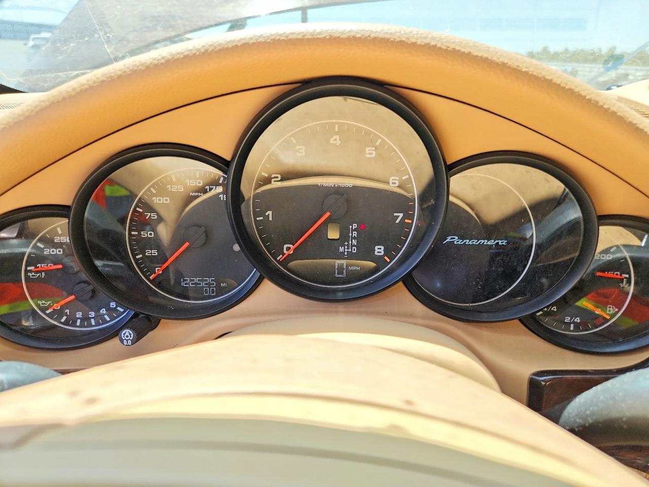 2014 PORSCHE PANAMERA 2 — Фото 9 из 12