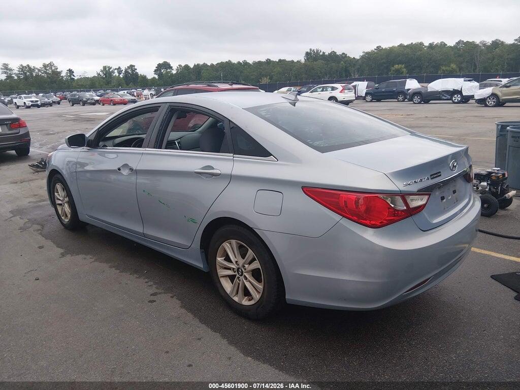 5NPEB4ACXDH747985 2013 HYUNDAI SONATA photo no. 3