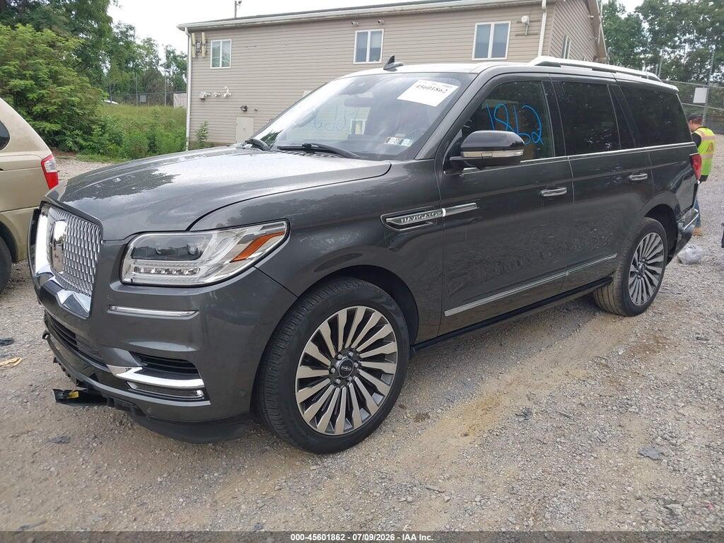 5LMJJ2LT3JEL03046 2018 LINCOLN NAVIGATOR photo no. 2