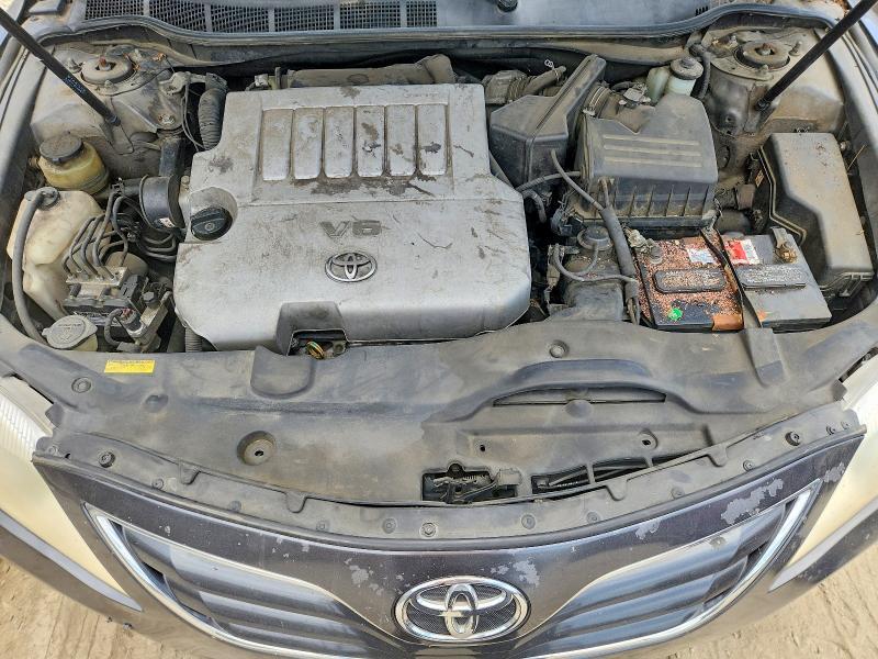 2010 TOYOTA CAMRY LE V6 — Фото 11 из 12