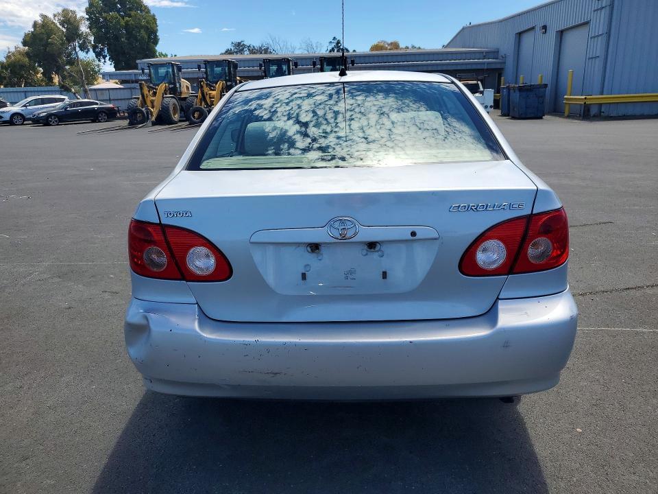 2005 TOYOTA COROLLA CE — Фото 6 из 12