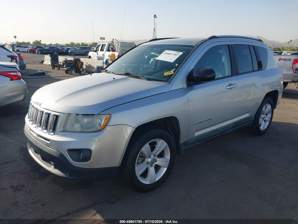 1J4NT1FB2BD248641 2011 JEEP COMPASS photo no. 2