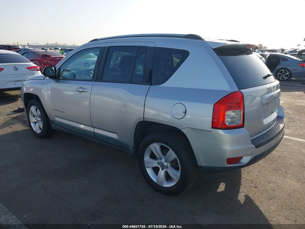1J4NT1FB2BD248641 2011 JEEP COMPASS photo no. 3