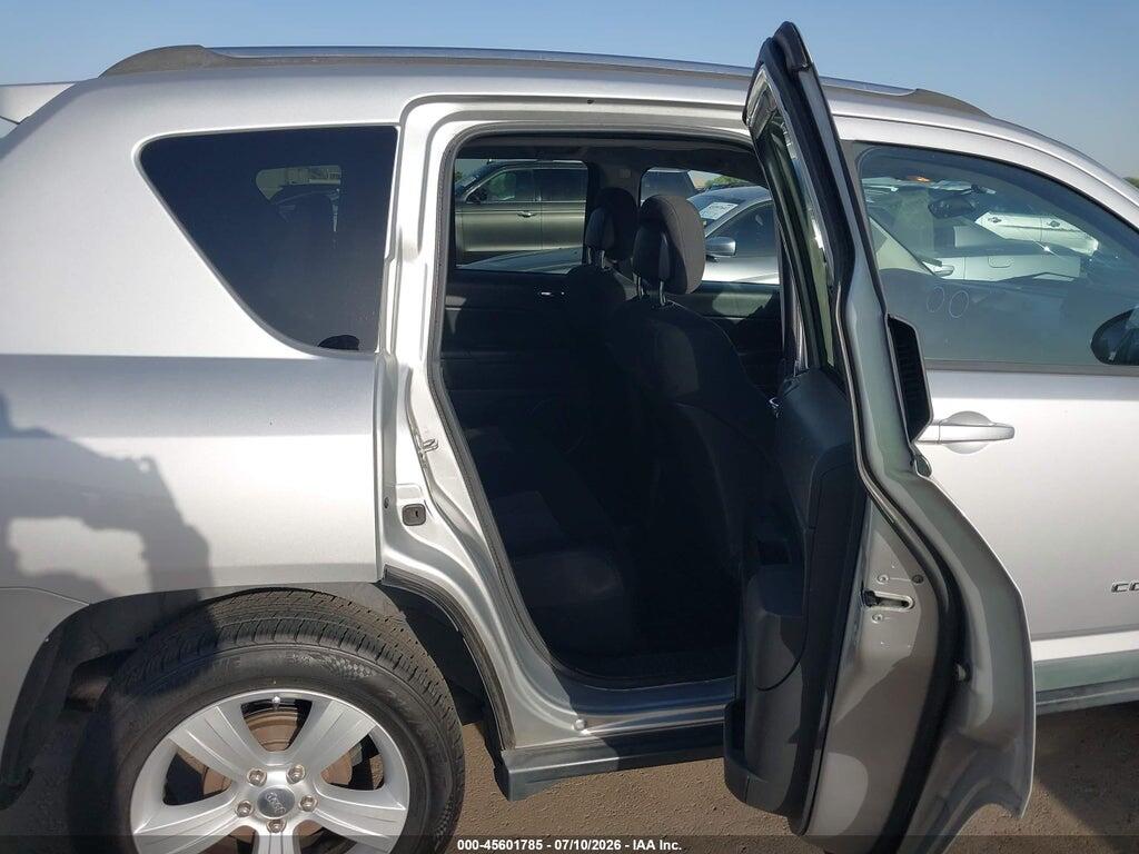 1J4NT1FB2BD248641 2011 JEEP COMPASS photo no. 8