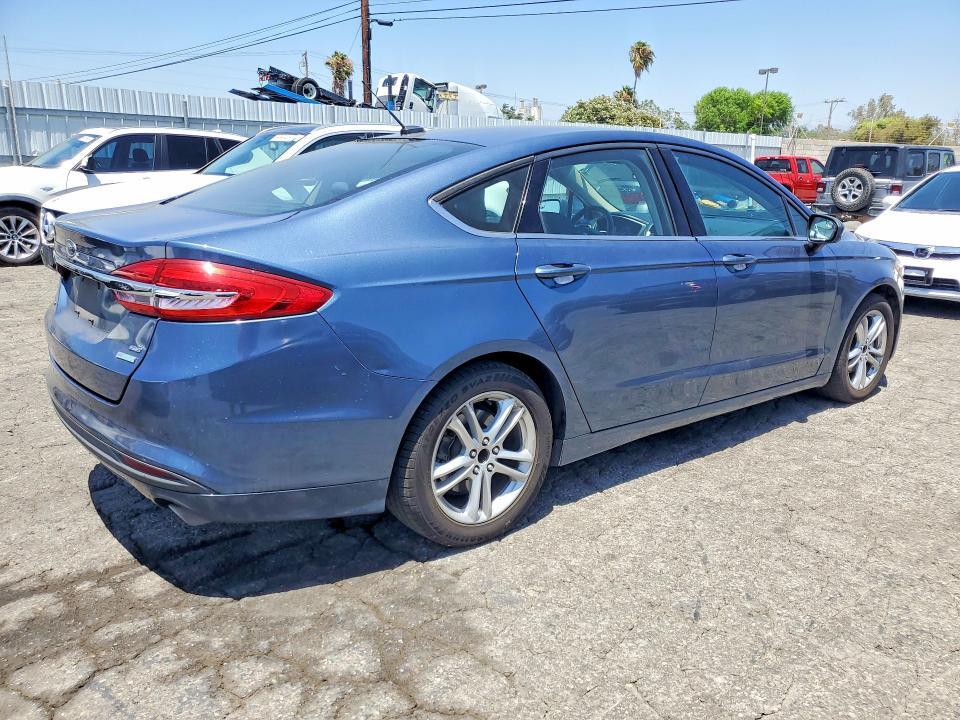 2018 FORD FUSION SE — Фото 3 из 12