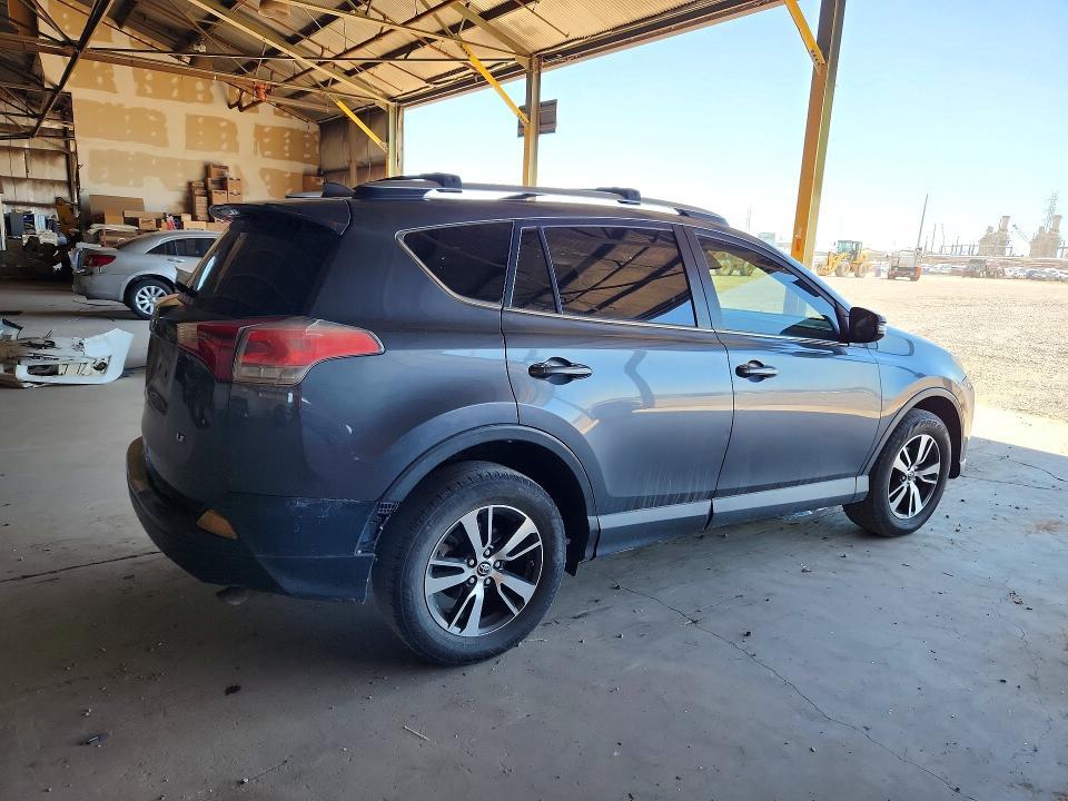 JTMRFREV5HD214548 2017 TOYOTA RAV4 photo no. 3