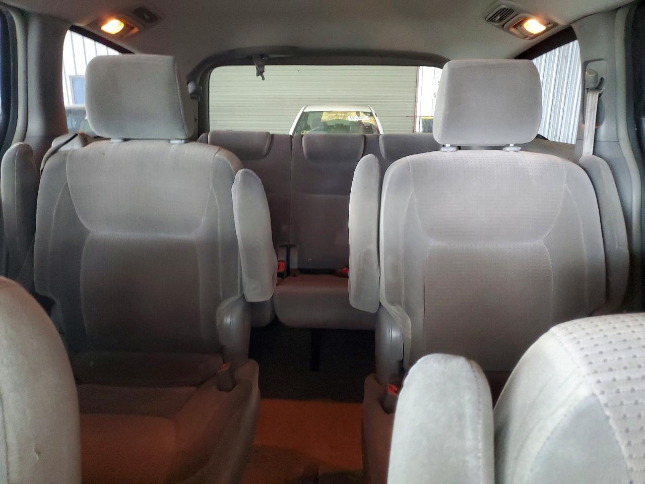 2006 TOYOTA SIENNA LE 7 PASSENGER — Фото 10 из 13