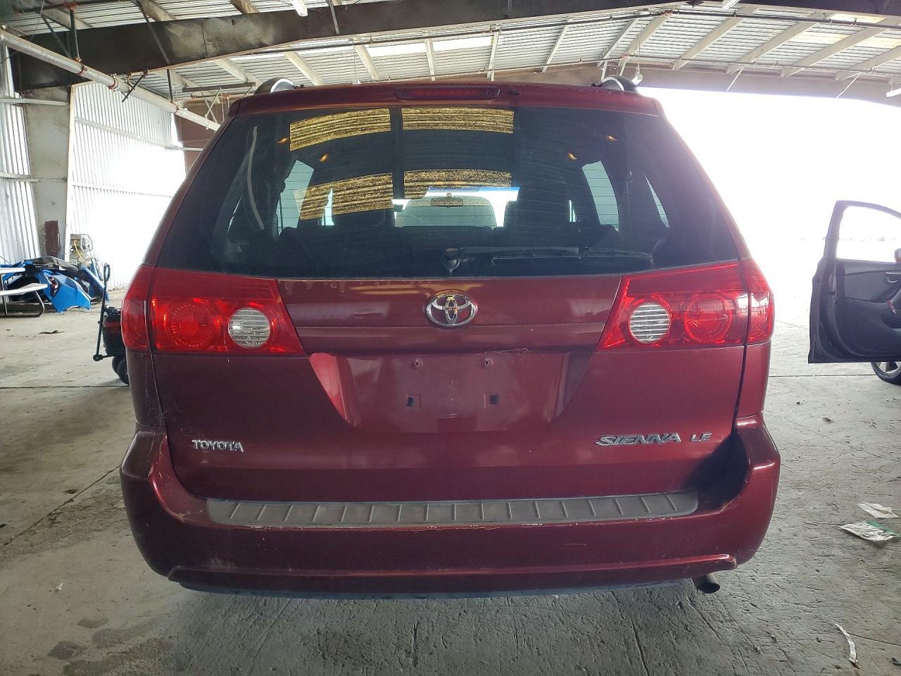 2006 TOYOTA SIENNA LE 7 PASSENGER — Фото 6 из 13