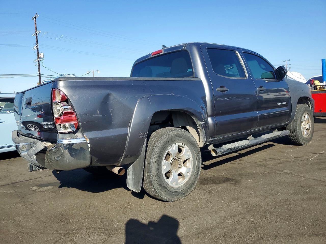 2014 TOYOTA TACOMA DOUBLE CAB PRERUNNER — Фото 3 из 12