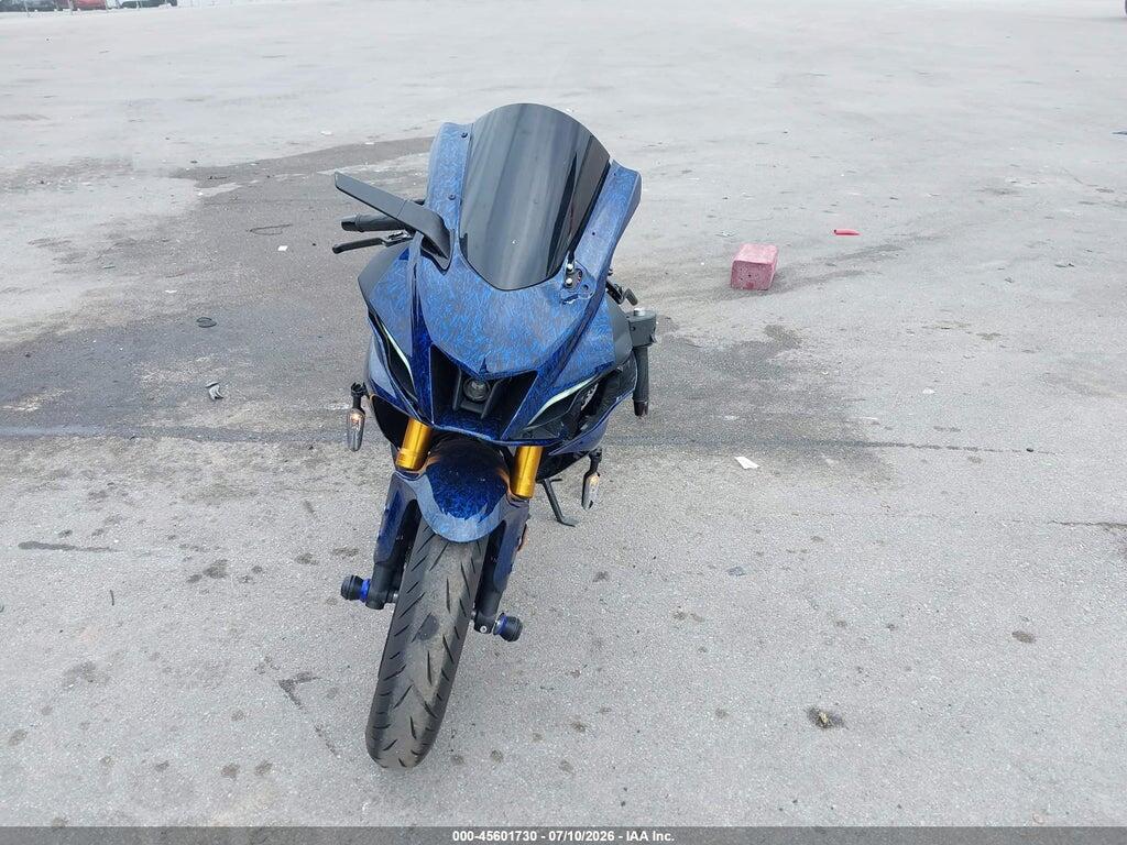 JYARM38E8SA020065 2025 YAMAHA YZFR7 photo no. 5