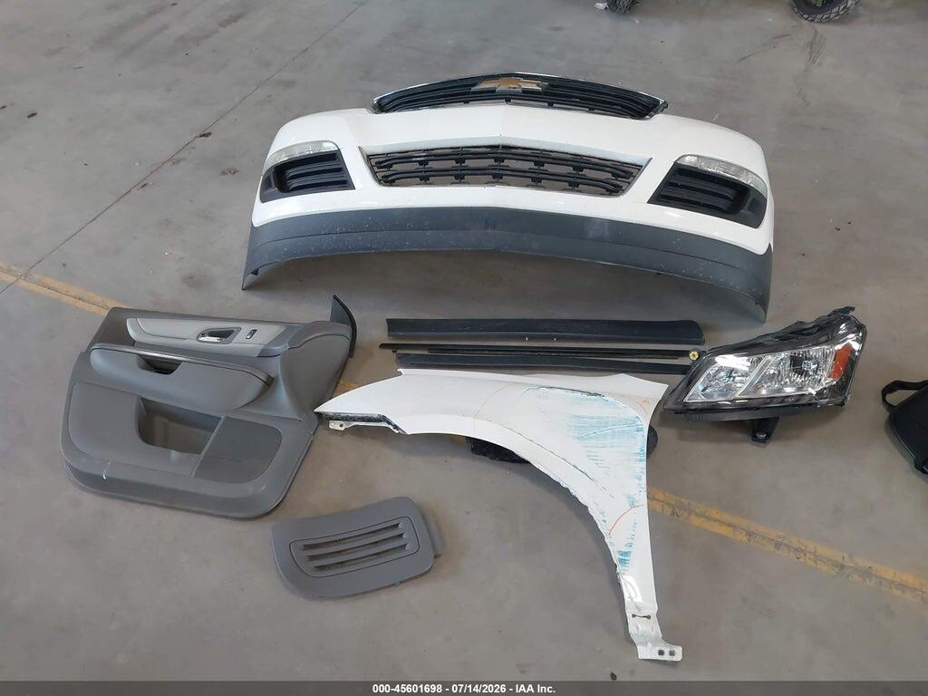 1GNKRFED0EJ268696 2014 CHEVROLET TRAVERSE photo no. 12