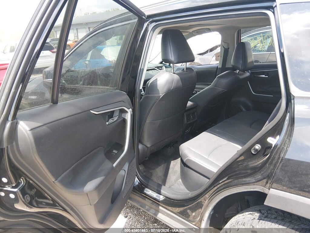 2T3B6RFV8MW023560 2021 TOYOTA RAV4 HYBRID photo no. 8