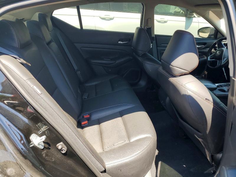 2022 NISSAN ALTIMA SR — Фото 10 из 12
