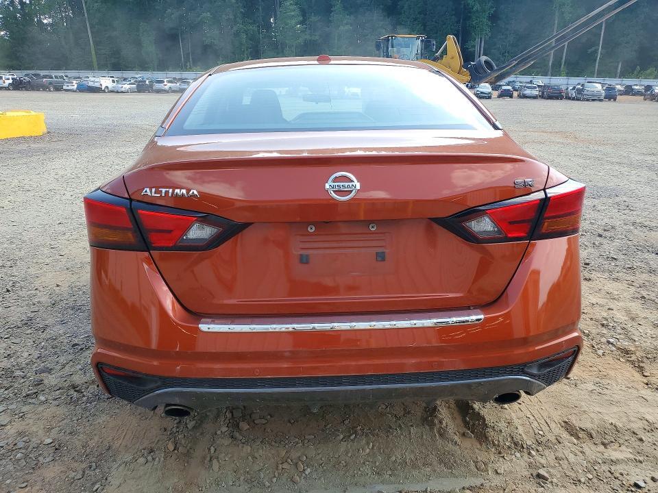 2022 NISSAN ALTIMA SR — Фото 6 из 12