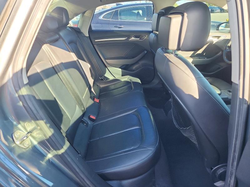 2015 AUDI A3 PREMIUM — Фото 10 из 12