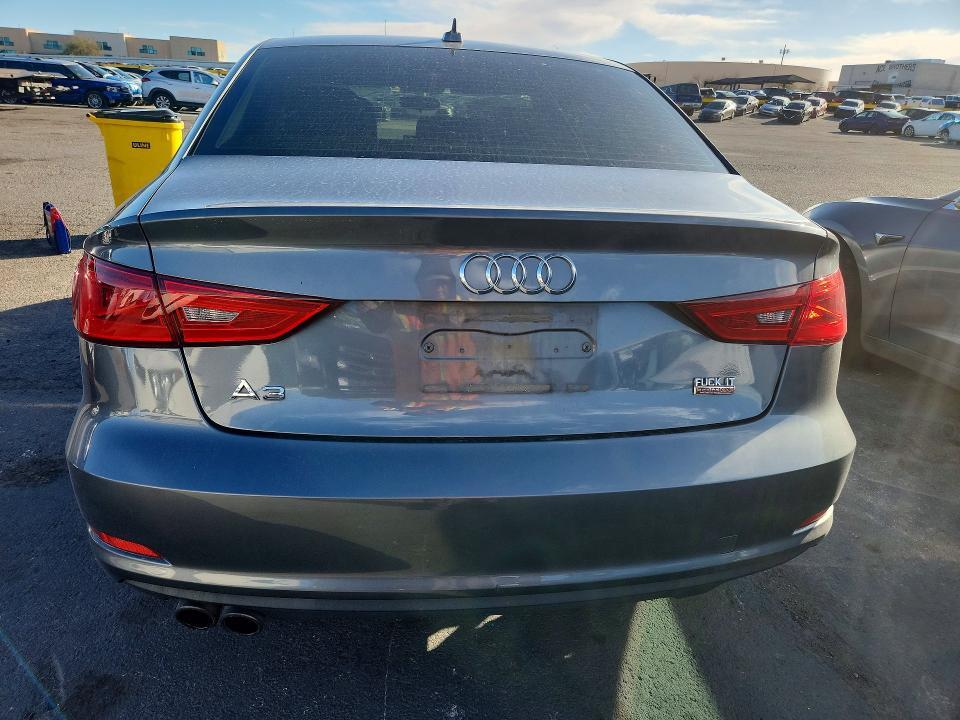 2015 AUDI A3 PREMIUM — Фото 6 из 12