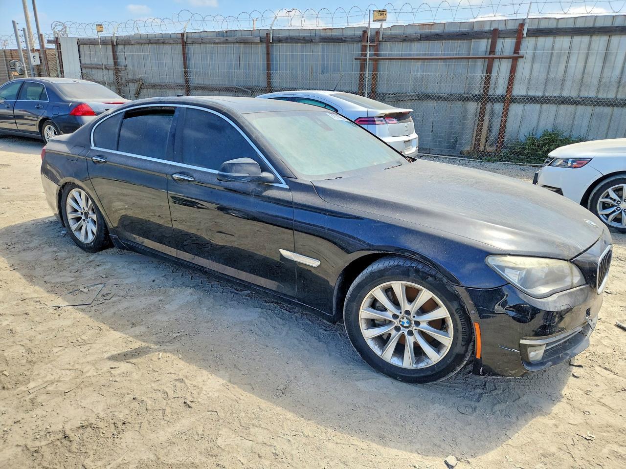 2015 BMW 740 I — Фото 4 из 13
