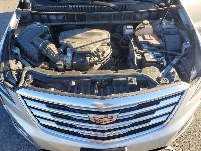 2019 CADILLAC XT5 — Фото 12 из 13