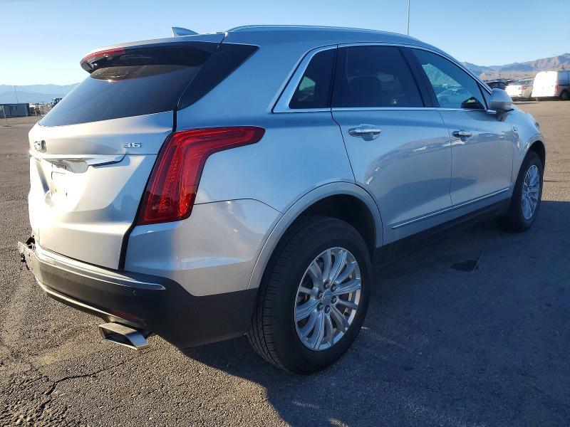 2019 CADILLAC XT5 — Фото 3 из 13