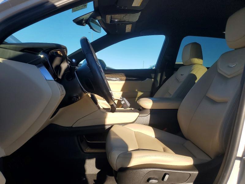 2019 CADILLAC XT5 — Фото 7 из 13