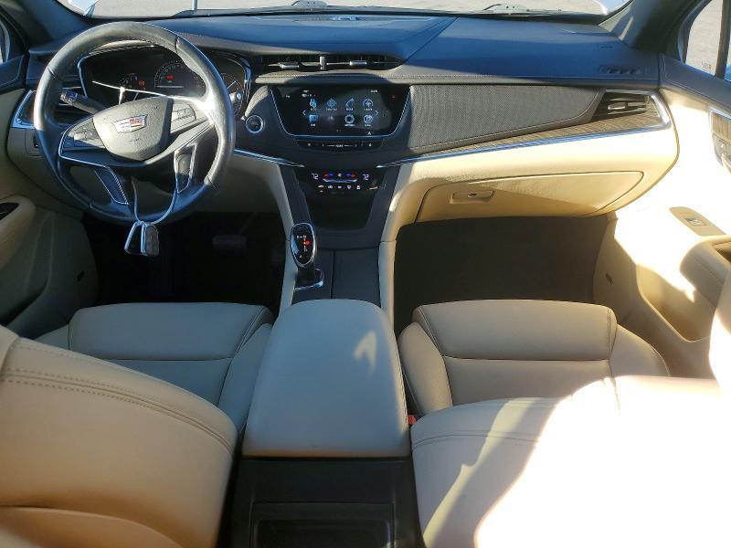 2019 CADILLAC XT5 — Фото 8 из 13