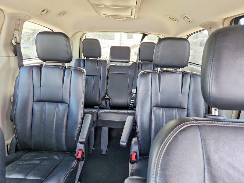 2014 CHRYSLER TOWN & COUNTRY TOURING — Фото 10 из 14