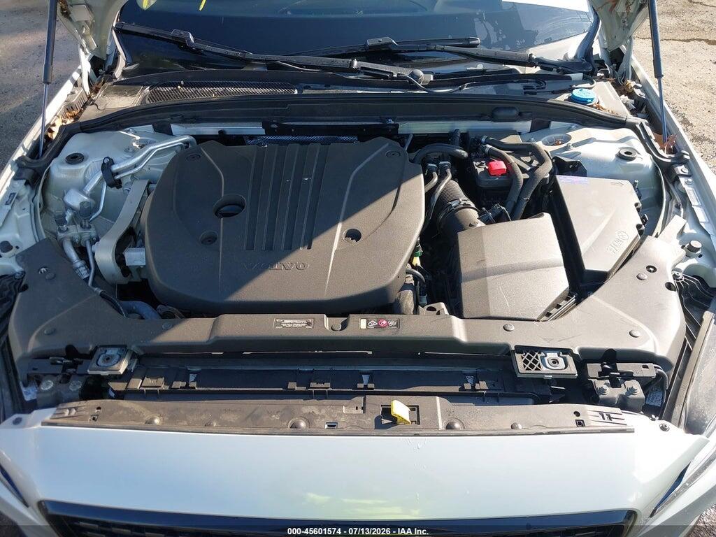 7JRL12TZ9NG154190 2022 VOLVO S60 photo no. 10