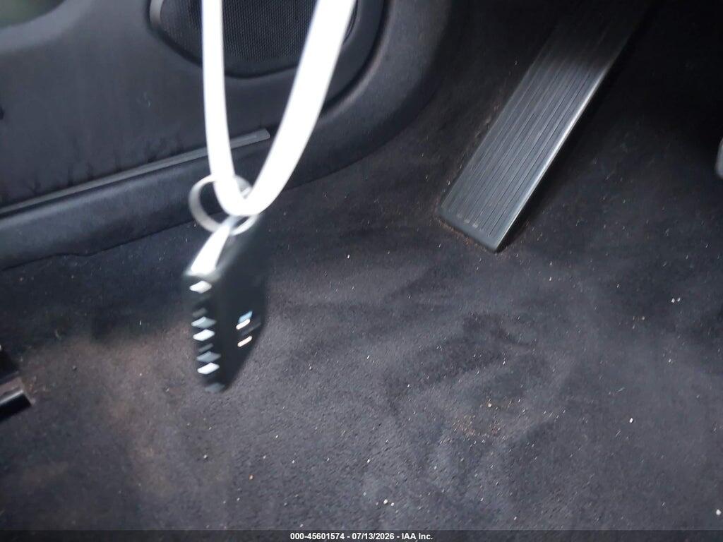7JRL12TZ9NG154190 2022 VOLVO S60 photo no. 11