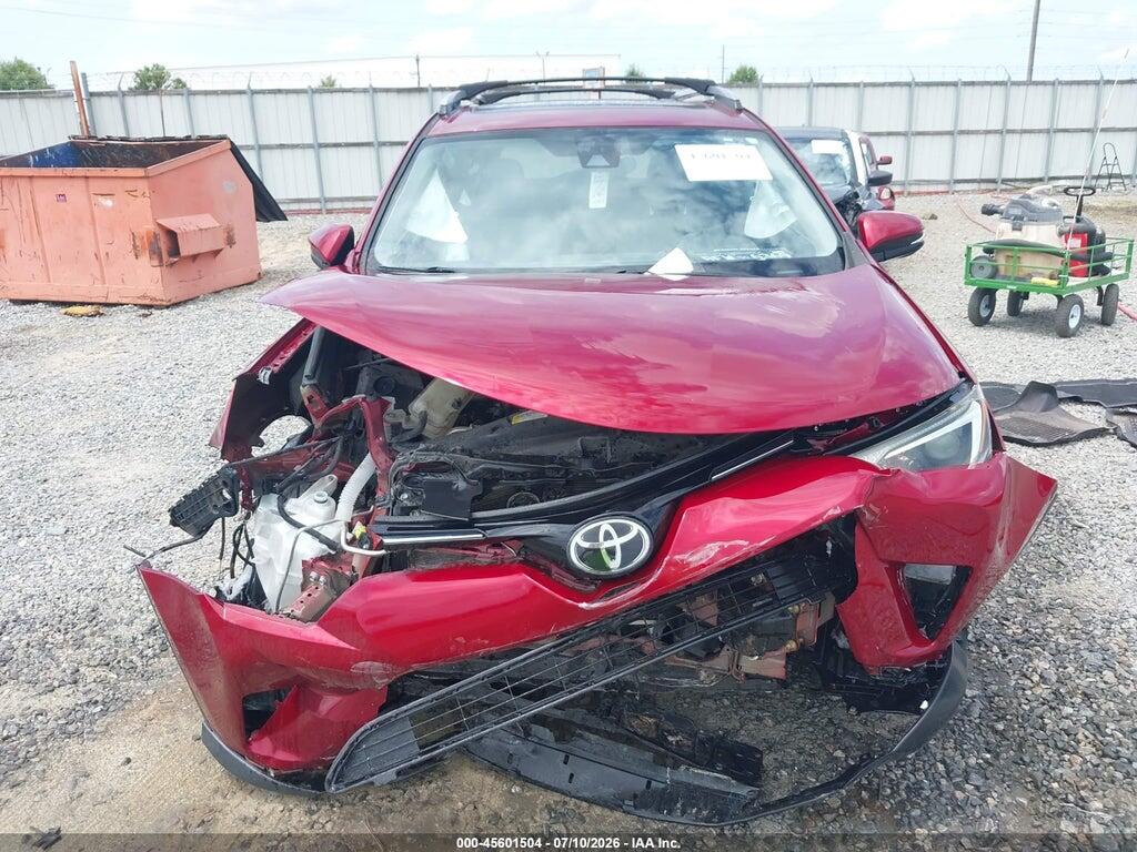 2T3RFREV4JW725807 2018 TOYOTA RAV4 photo no. 12