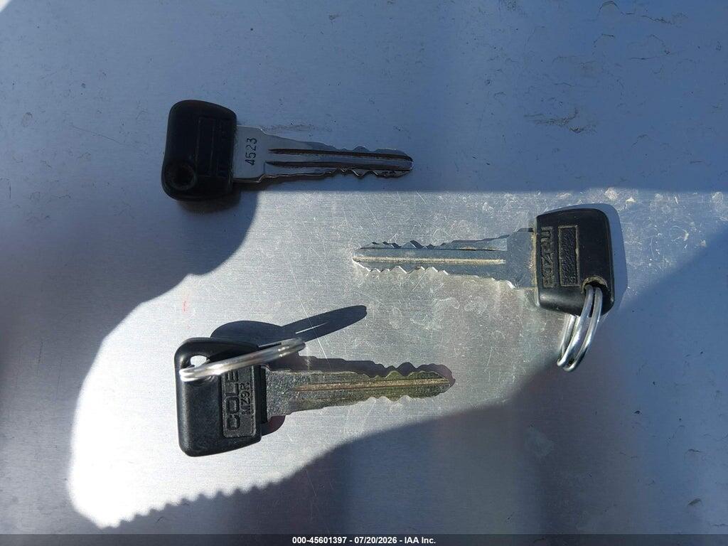 JM1FB3311B0526327 1981 MAZDA RX7 photo no. 11