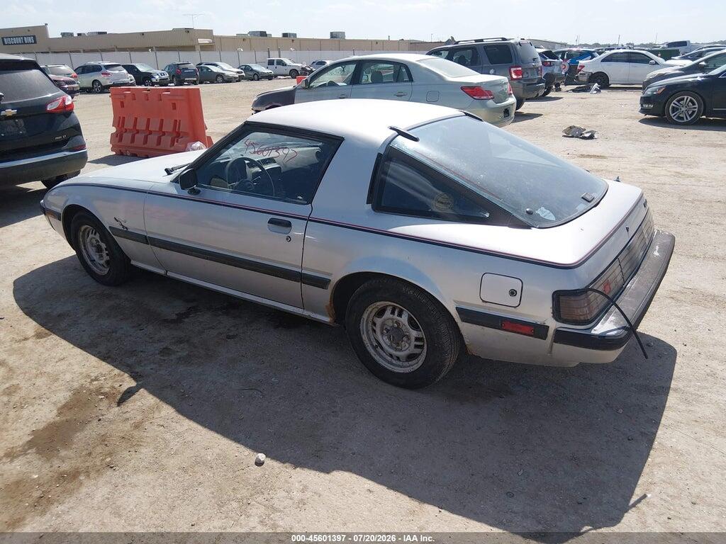 JM1FB3311B0526327 1981 MAZDA RX7 photo no. 3