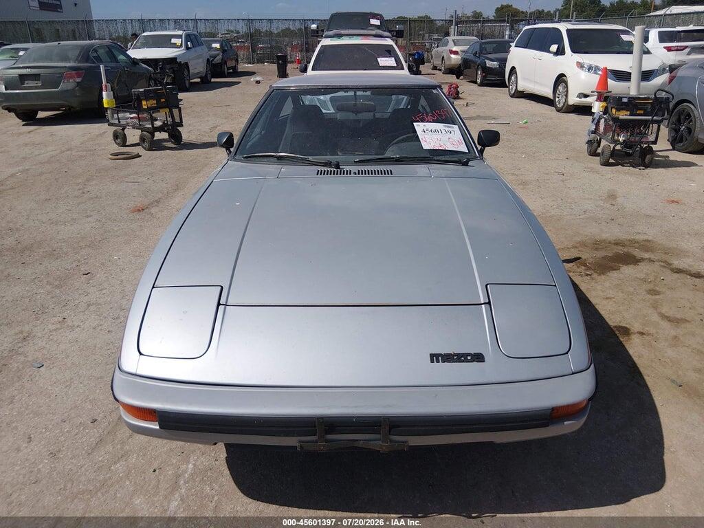JM1FB3311B0526327 1981 MAZDA RX7 photo no. 6