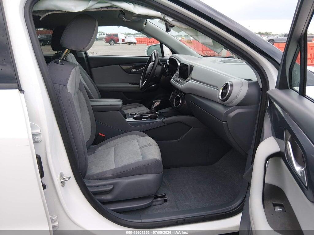 3GNKBCRS4LS689750 2020 CHEVROLET BLAZER photo no. 5