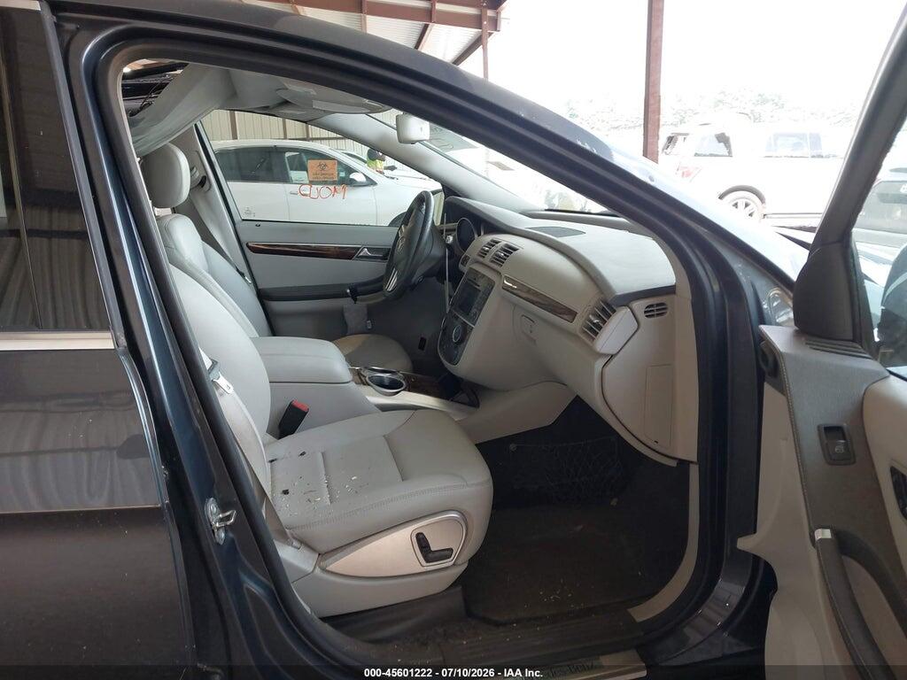 4JGCB5HE6CA152203 2012 MERCEDES-BENZ R 350 photo no. 5