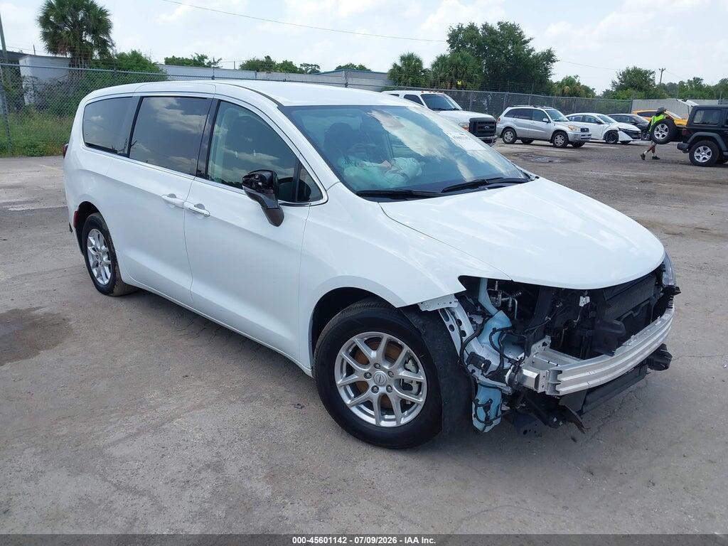 2C4RC1CG2PR596144 2023 CHRYSLER VOYAGER photo no. 1