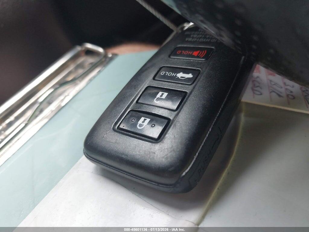 JTHCM1D20G5006122 2016 LEXUS IS 300 photo no. 11