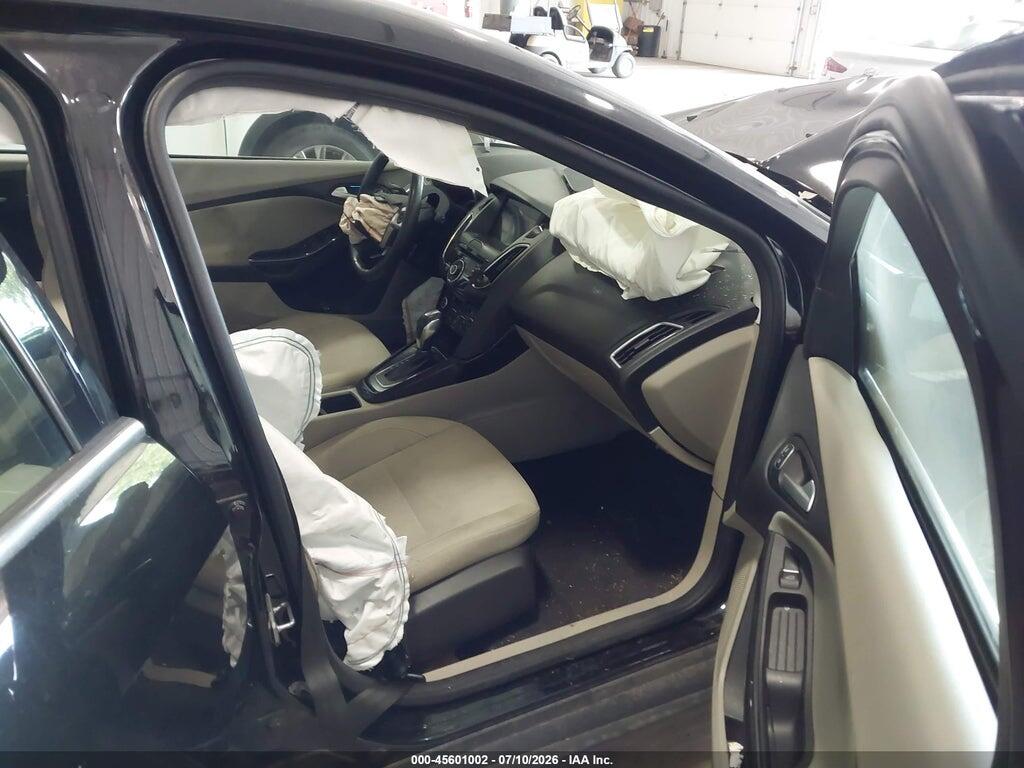 1FADP3R41HL343565 2017 FORD FOCUS ELECTRIC photo no. 5
