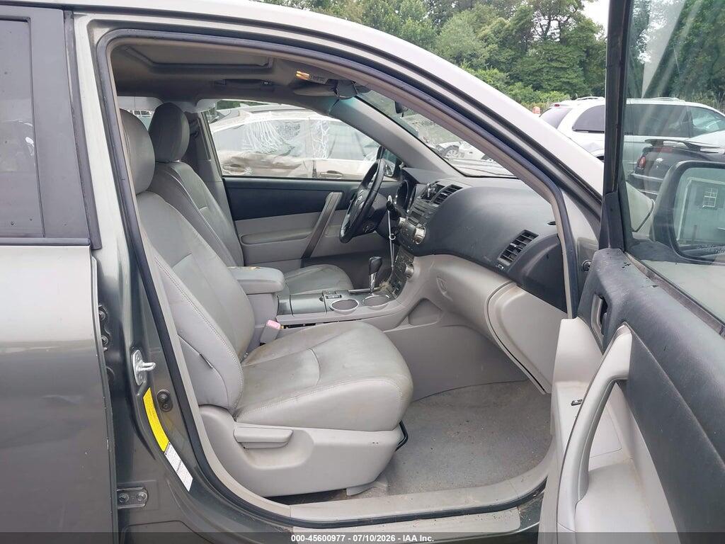 JTEES43A282041480 2008 TOYOTA HIGHLANDER photo no. 5