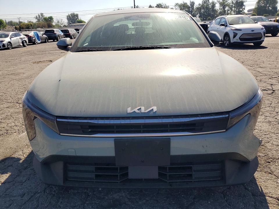 2025 KIA K4 LXS — Фото 5 из 12