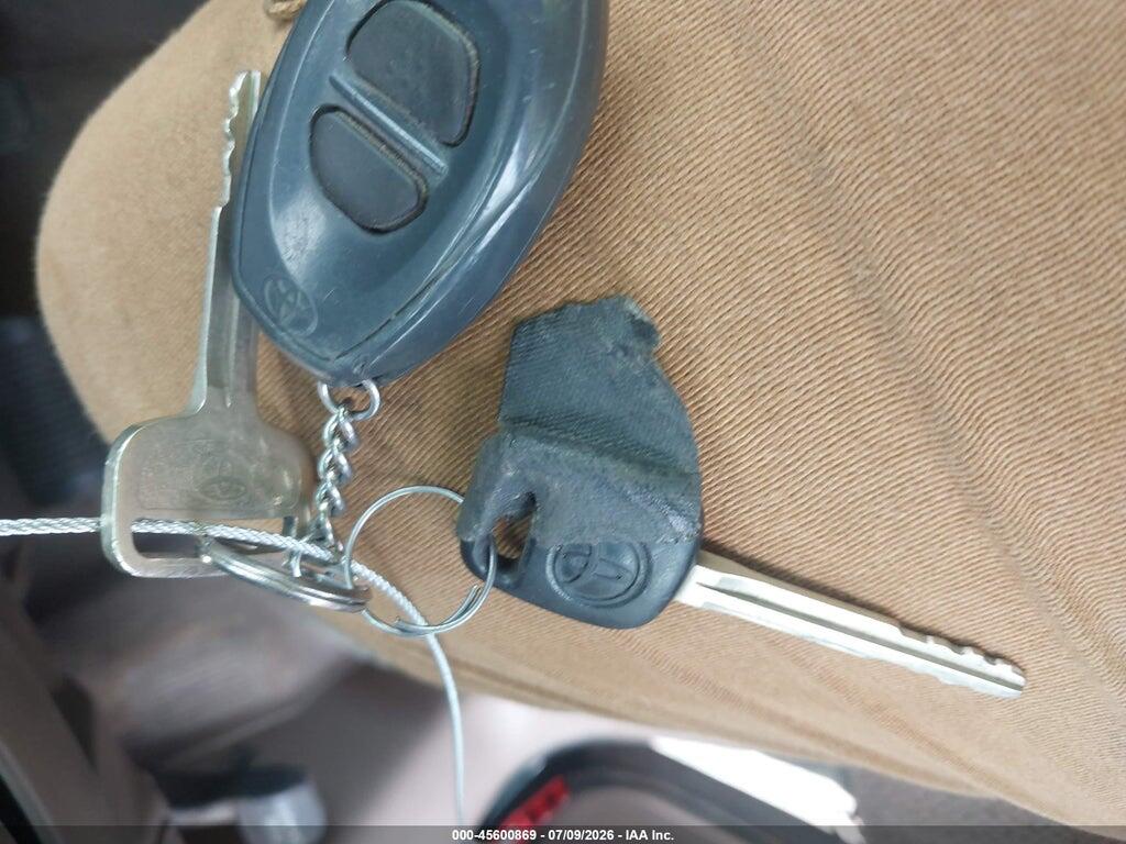 5TBBT44132S237682 2002 TOYOTA TUNDRA photo no. 11