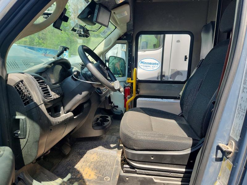 2022 RAM PROMASTER - DELIVERY TRUCK — Фото 6 из 11