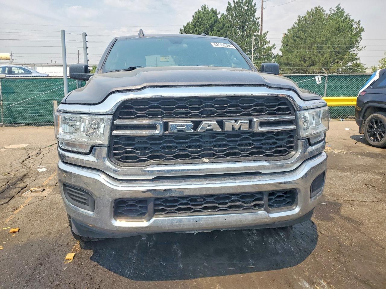 2022 RAM 2500 TRADESMAN — Фото 5 из 12